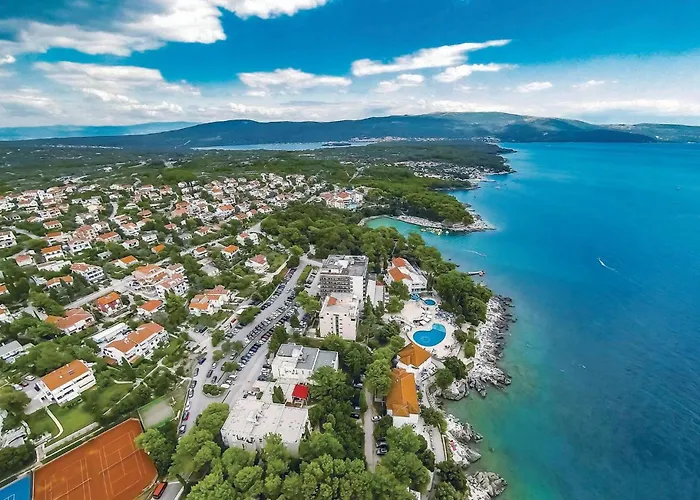 Daire Nice Apartment In Malinska With Wi-Fi