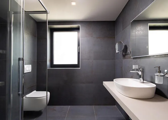 Nice Apartment In Malinska With Wi-Fi