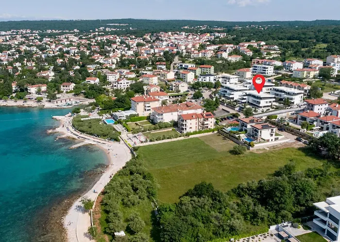 Nice Apartment In Malinska With Wi-Fi マリンスカ