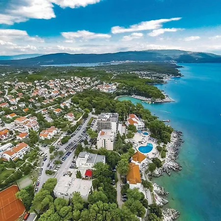 Апартаменты Nice Apartment In Malinska With Wi-Fi